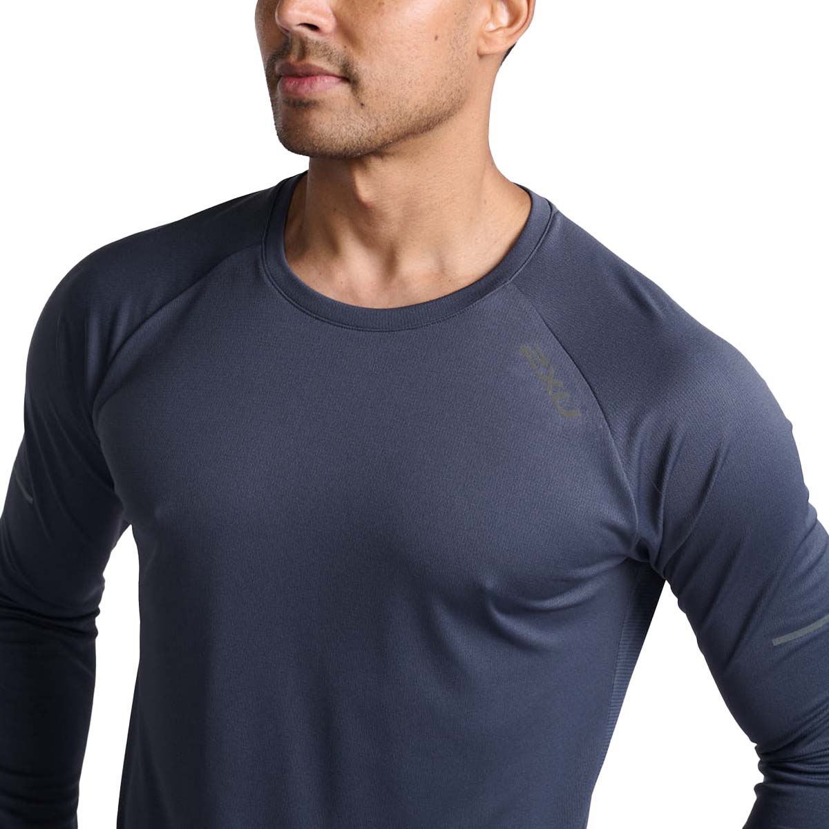 Playera Manga Larga Aero Hombre